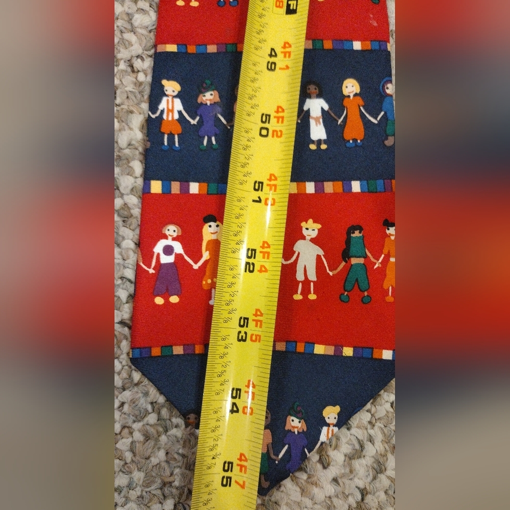 Colorful Patterned Tie - Picture 7 of 8